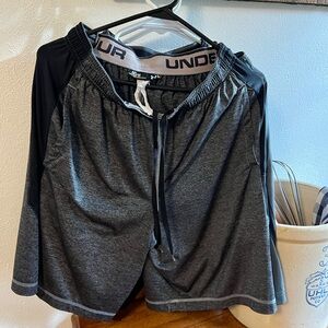 Under armour men’s medium shorts with pockets and drawstring